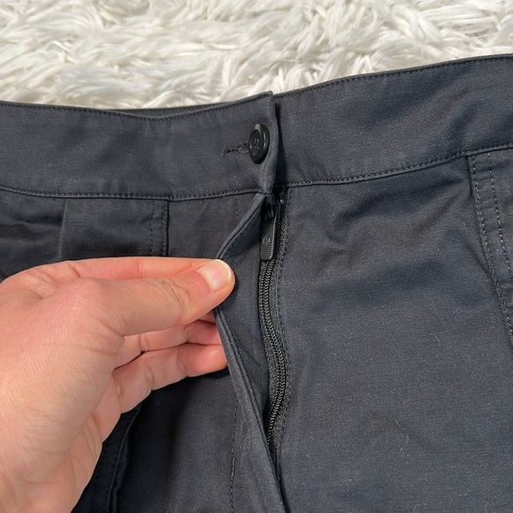 Lululemon This Instant Short Black - Picture 2 of 6